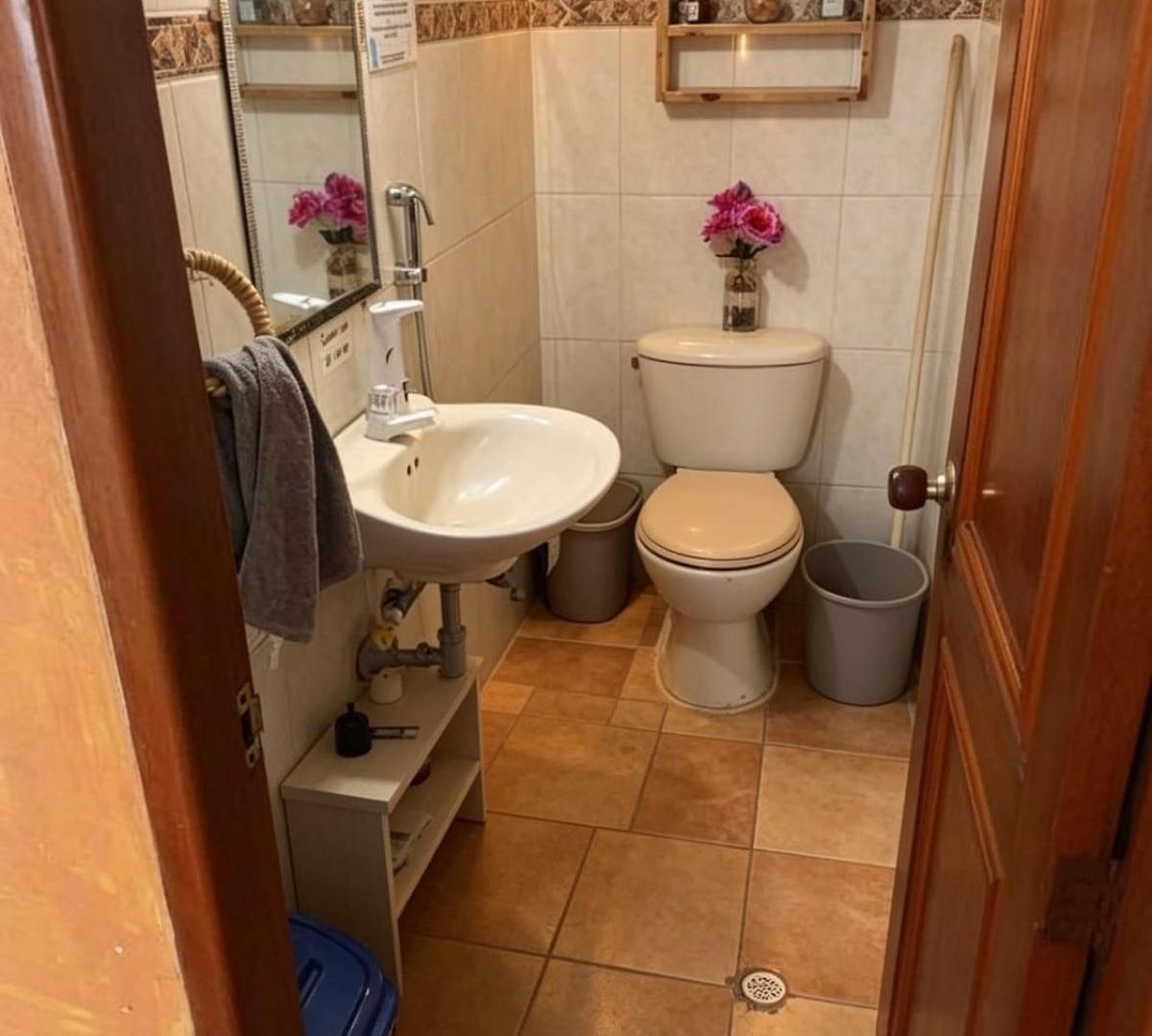 Pensión Confort Aire Ac - Desayuno - Tv - Baño Compartido - Excelente Ubicación Muelle Cruceros - Exquisita Atención Y Buen Ambiente *