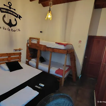 Pensión Confort Aire Ac - Desayuno - Tv - Baño Compartido - Excelente Ubicación Muelle Cruceros - Exquisita Atención Y Buen Ambiente Cartagena